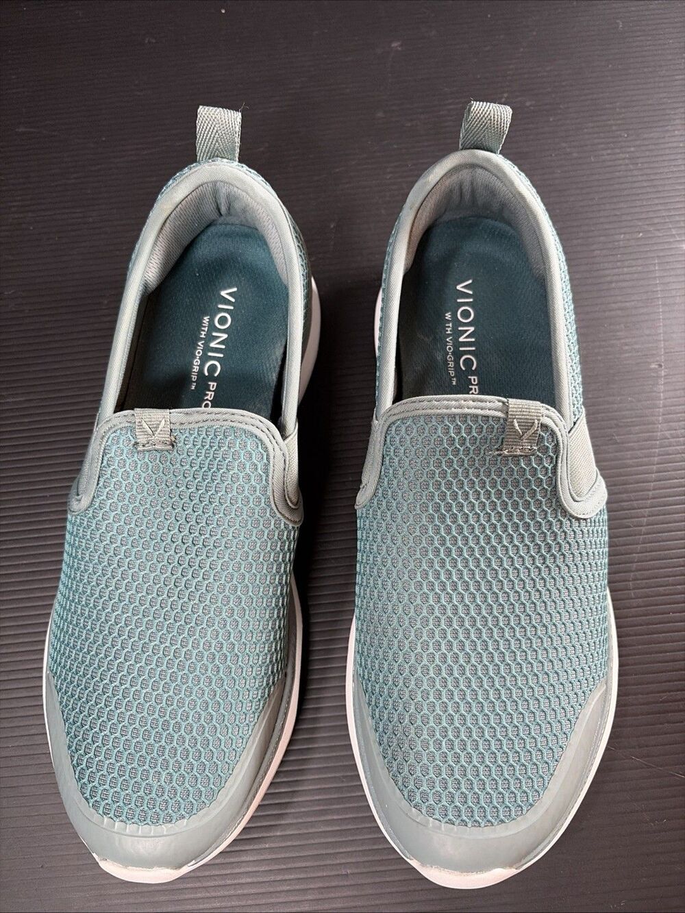 Vionic Pro With Bio-Grip Women's Julianna Size 8.5 Green Slip-on Sneaker Mesh